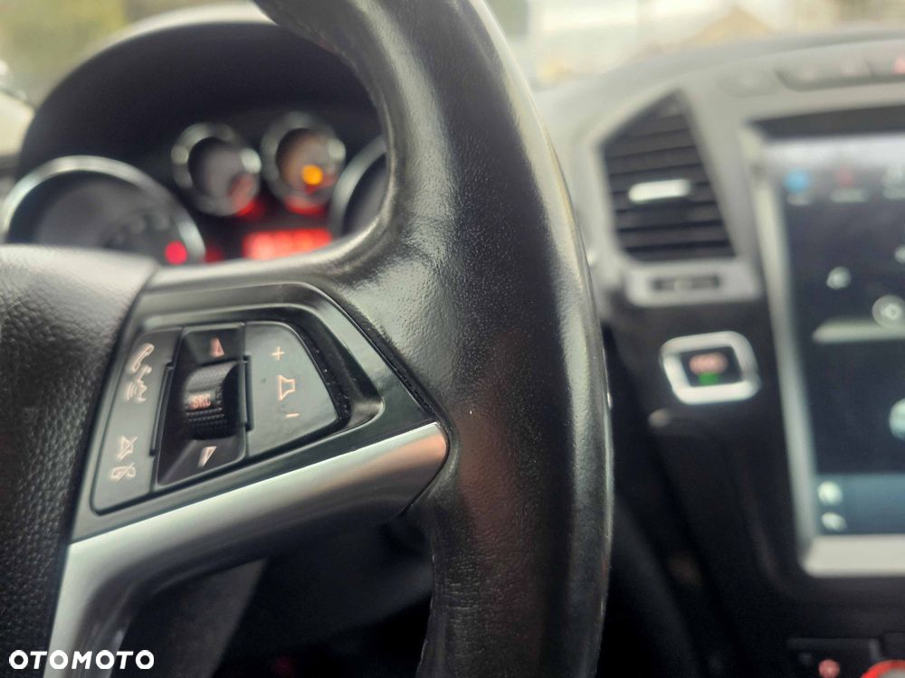 Opel Insignia 2.0 Turbo Cosmo - 24