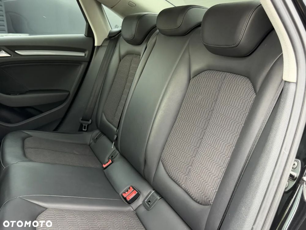 Audi A3 Limousine 2.0 TDI Sport S tronic - 13