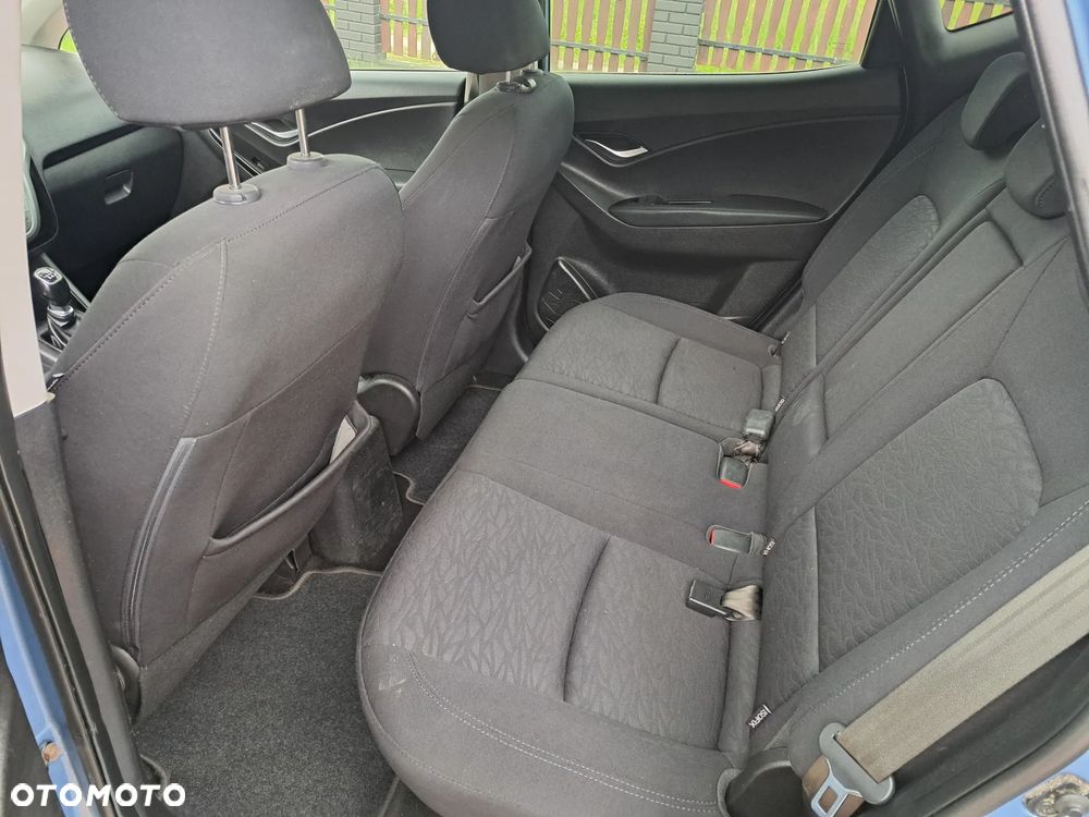 Hyundai ix20 1.4 CRDi blue Comfort - 11