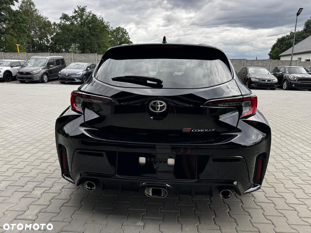 Toyota GR Corolla - 9