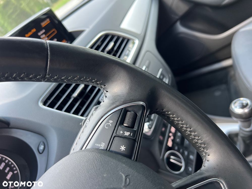 Audi Q3 1.4 TFSI Design - 25