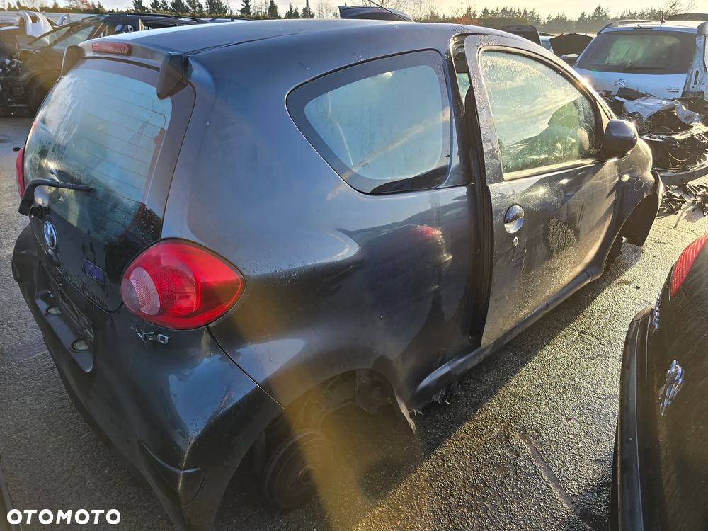 A169 / TOYOTA AYGO / NA CZĘŚCI - 6