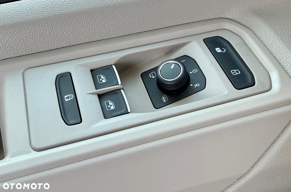 Volkswagen California - 16