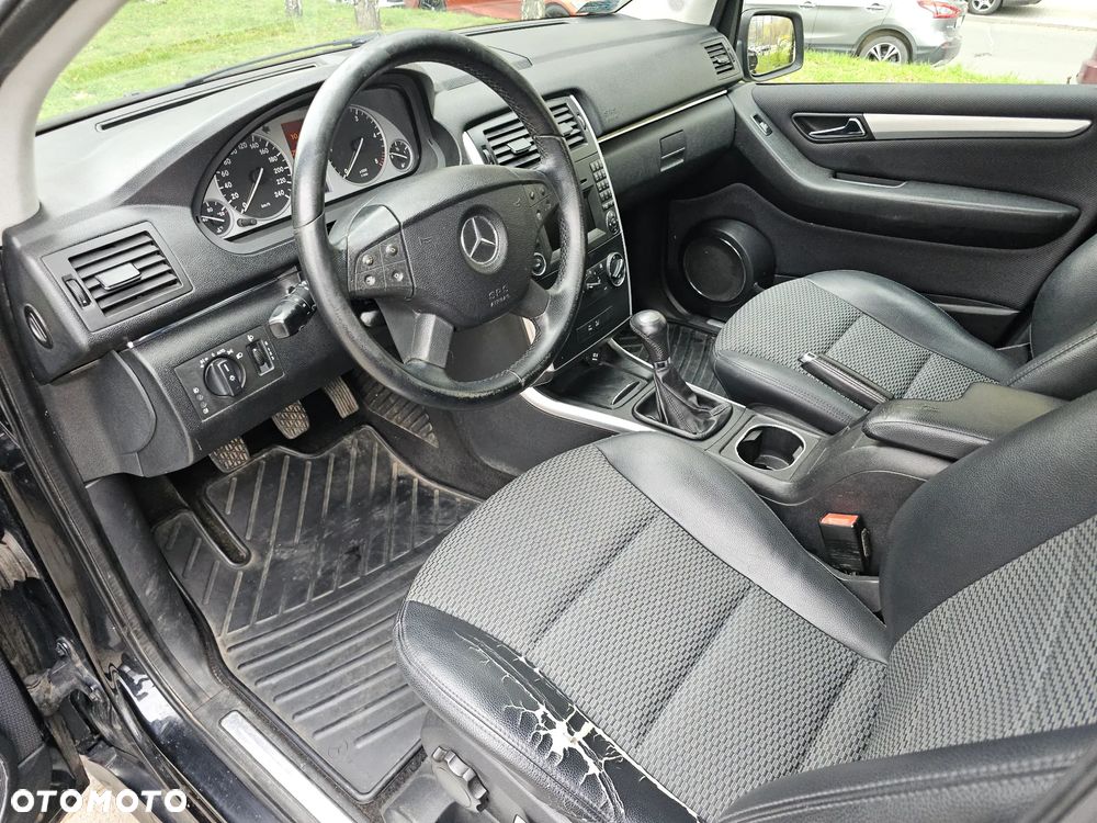 Mercedes-Benz Klasa B 180 CDI - 11