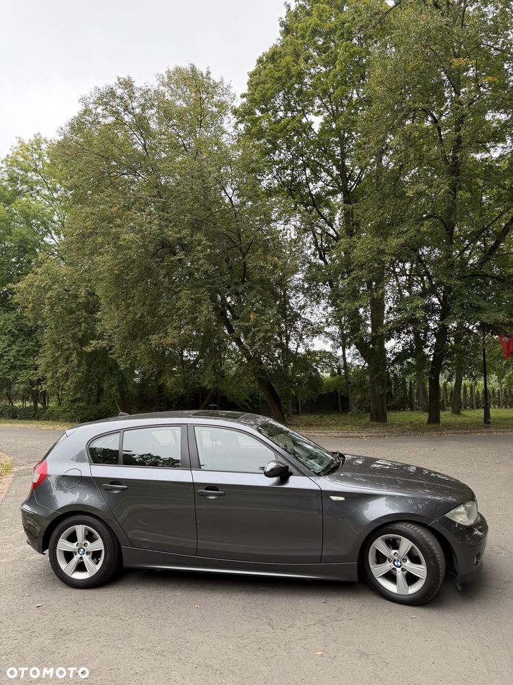 BMW Seria 1 - 15