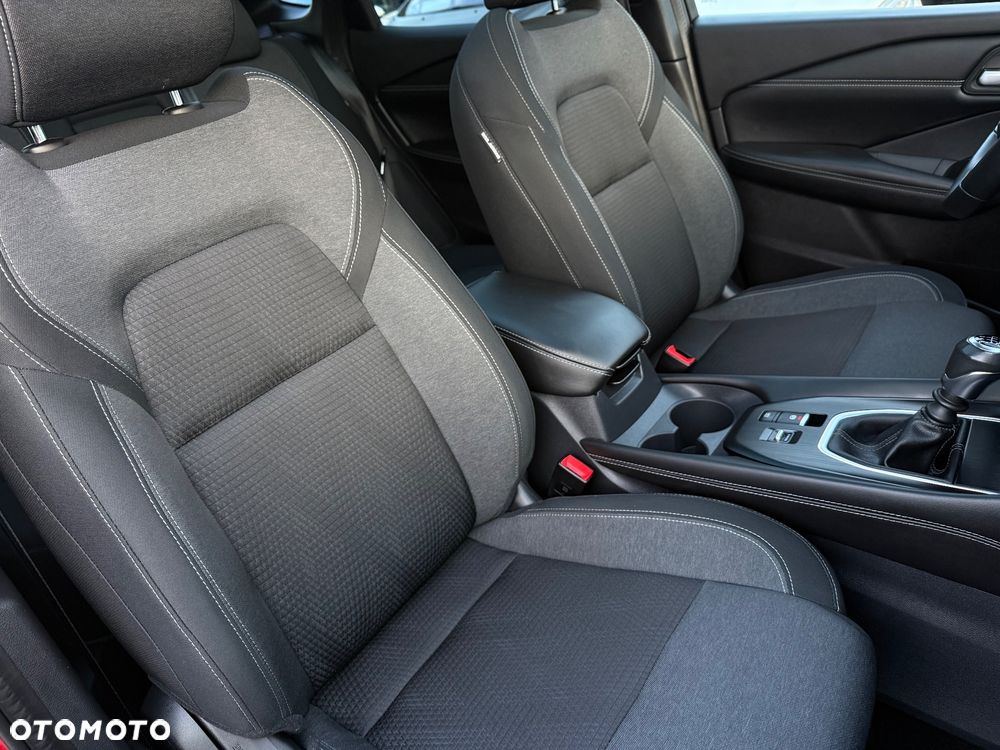 Nissan Qashqai 1.3 DIG-T MHEV N-Connecta - 34