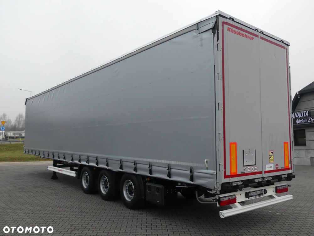 Kassbohrer MEGA / FIRANKA / OŚ PODNOSZONA / 3 SZTUKI / - 6