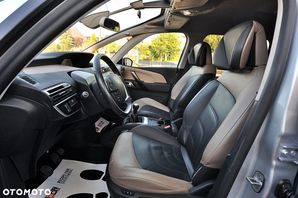 Citroën C4 Grand Picasso 1.6 e-HDi Exclusive - 15