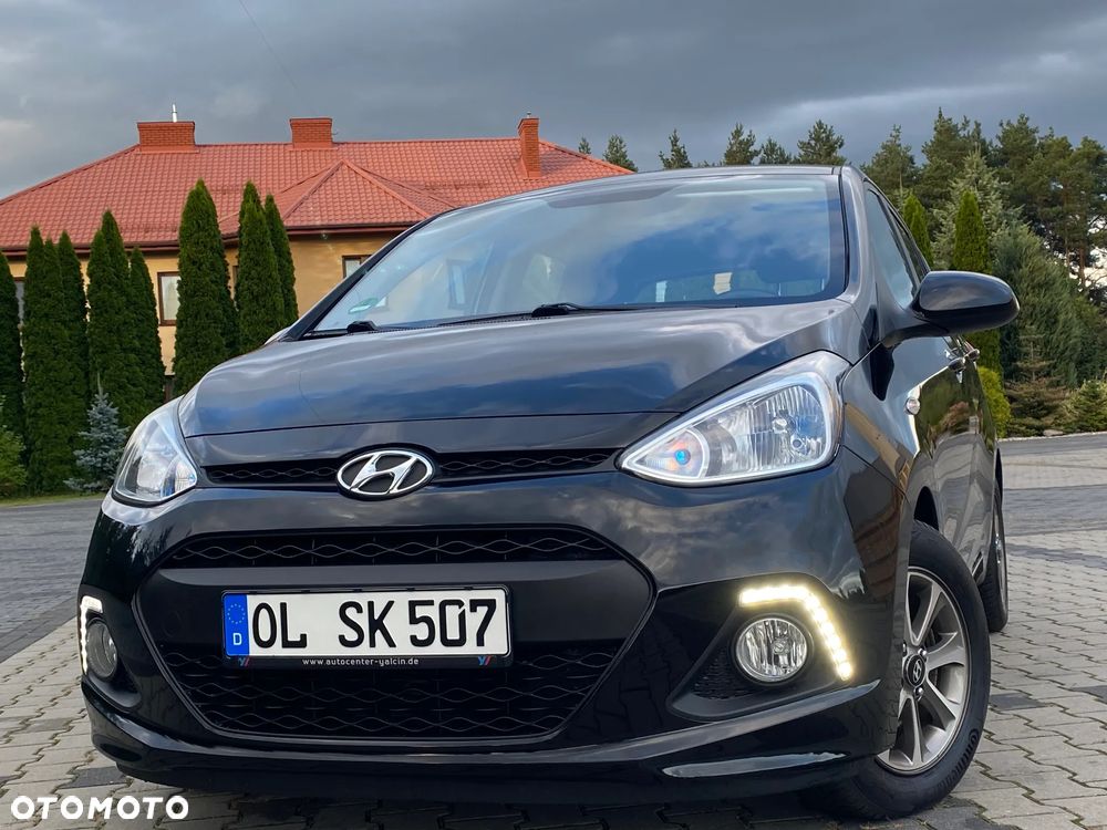 Hyundai i10 1.2 Fifa World Cup Edition - 2