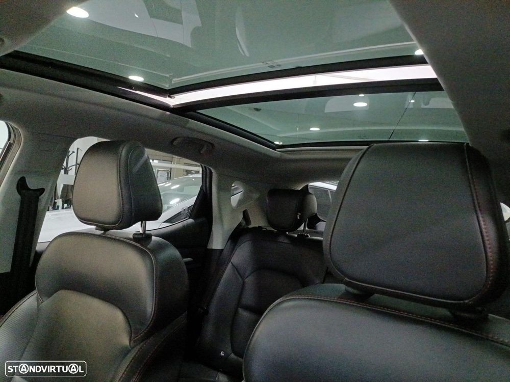 MG ZS EV 72.6 kWh Luxury - 16