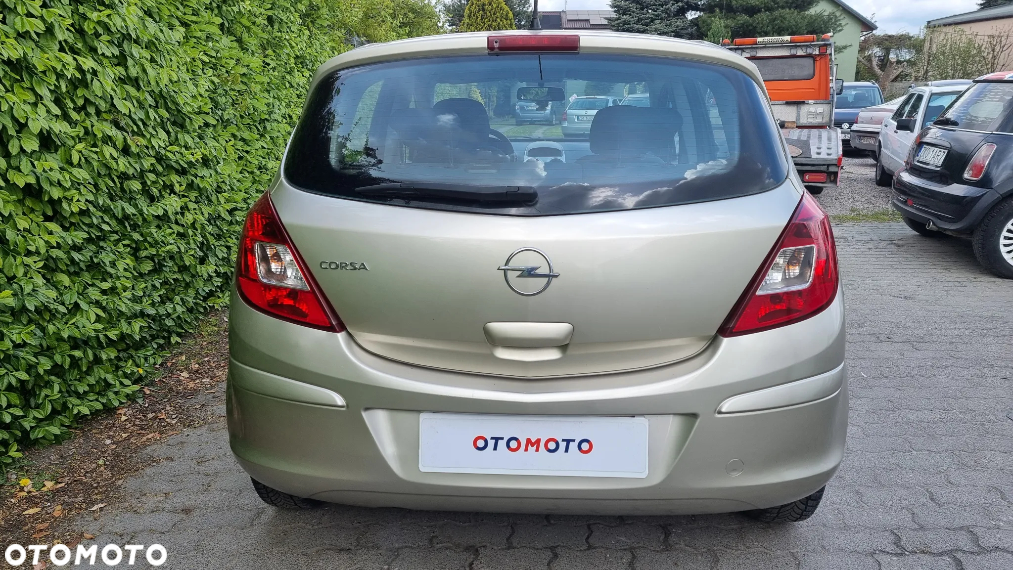 Opel Corsa 1.2 16V Cosmo - 25