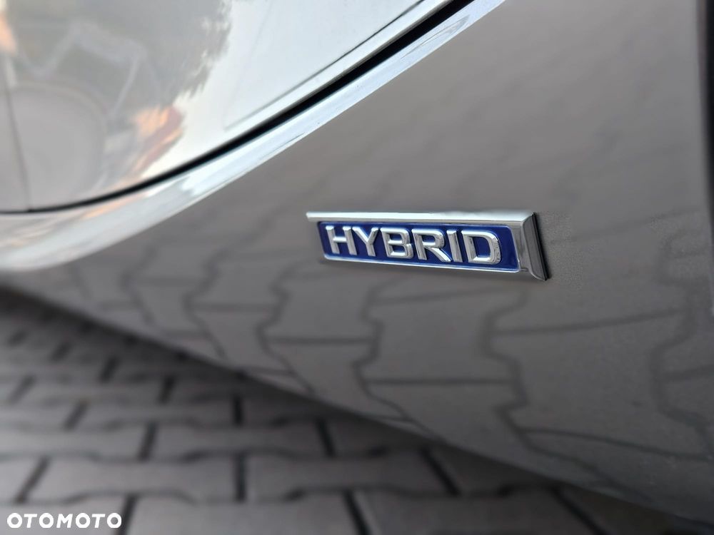 Lexus IS 300h Comfort - 20