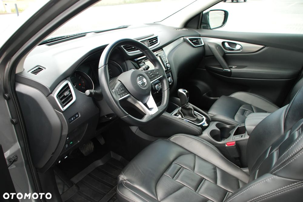 Nissan Qashqai 1.3 DIG-T Tekna DCT - 12