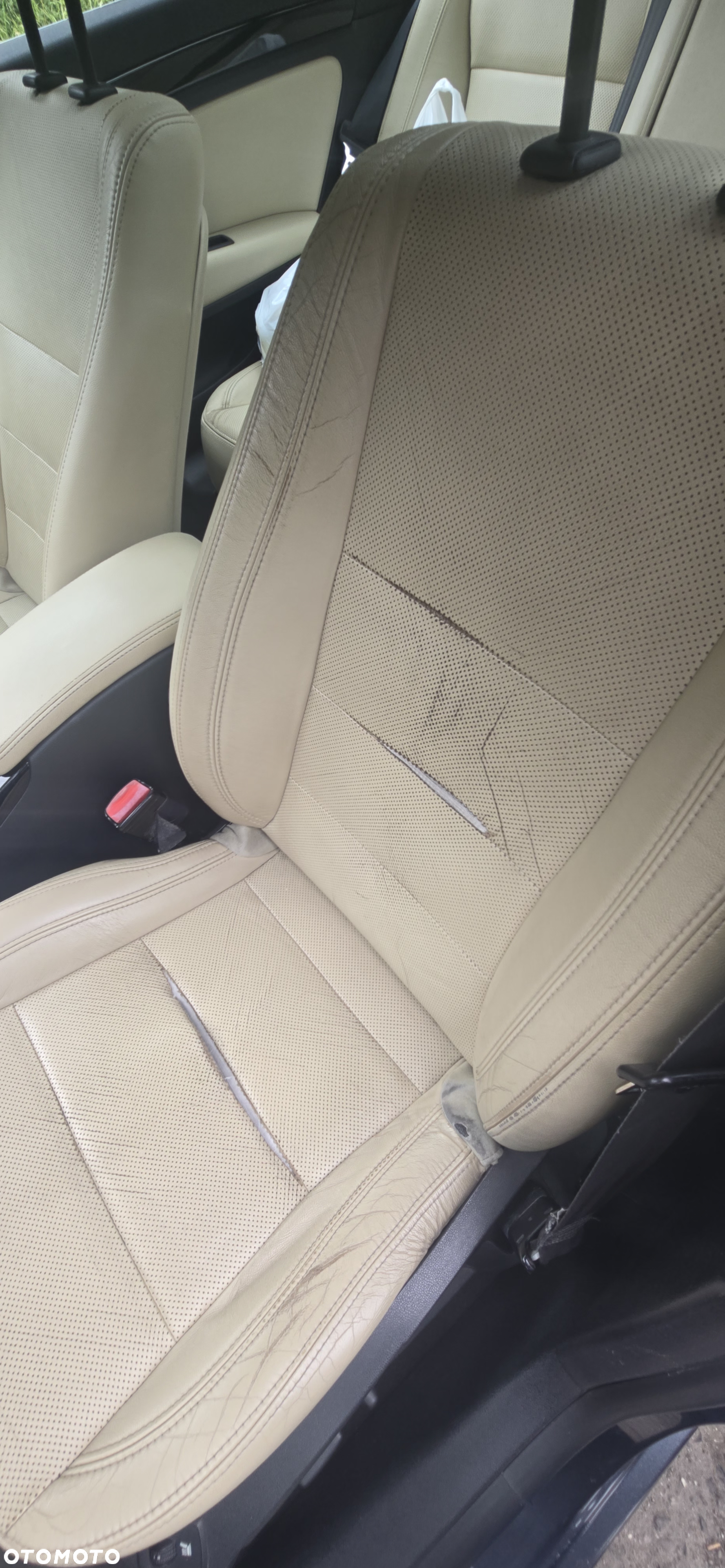 Renault Laguna 2.0 dCi Initiale - 15