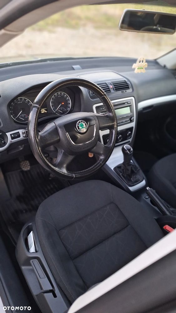 Skoda Octavia 2.0 TDI Family Plus - 11