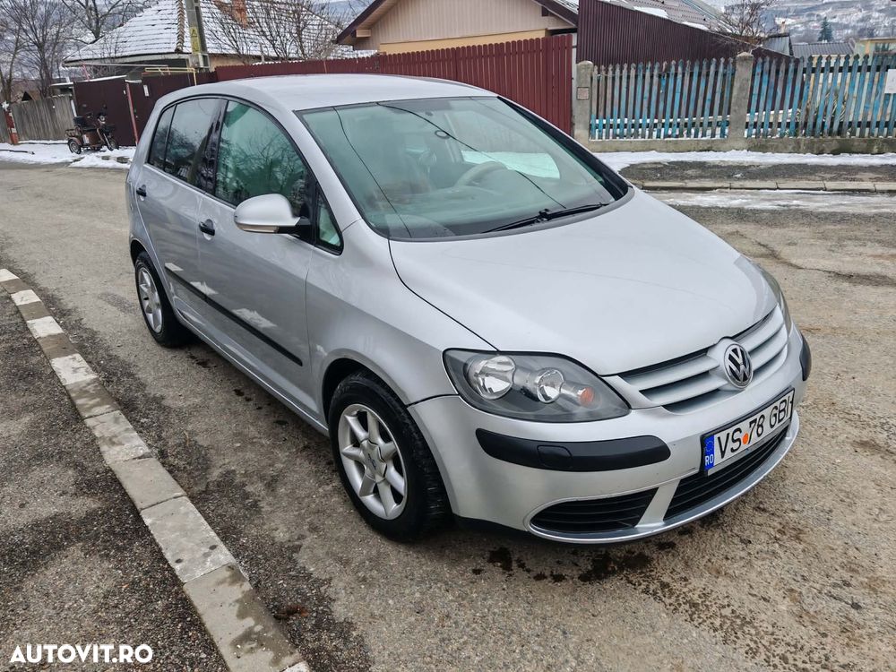 Volkswagen Golf Plus 2.0 TDI Comfortline - 1