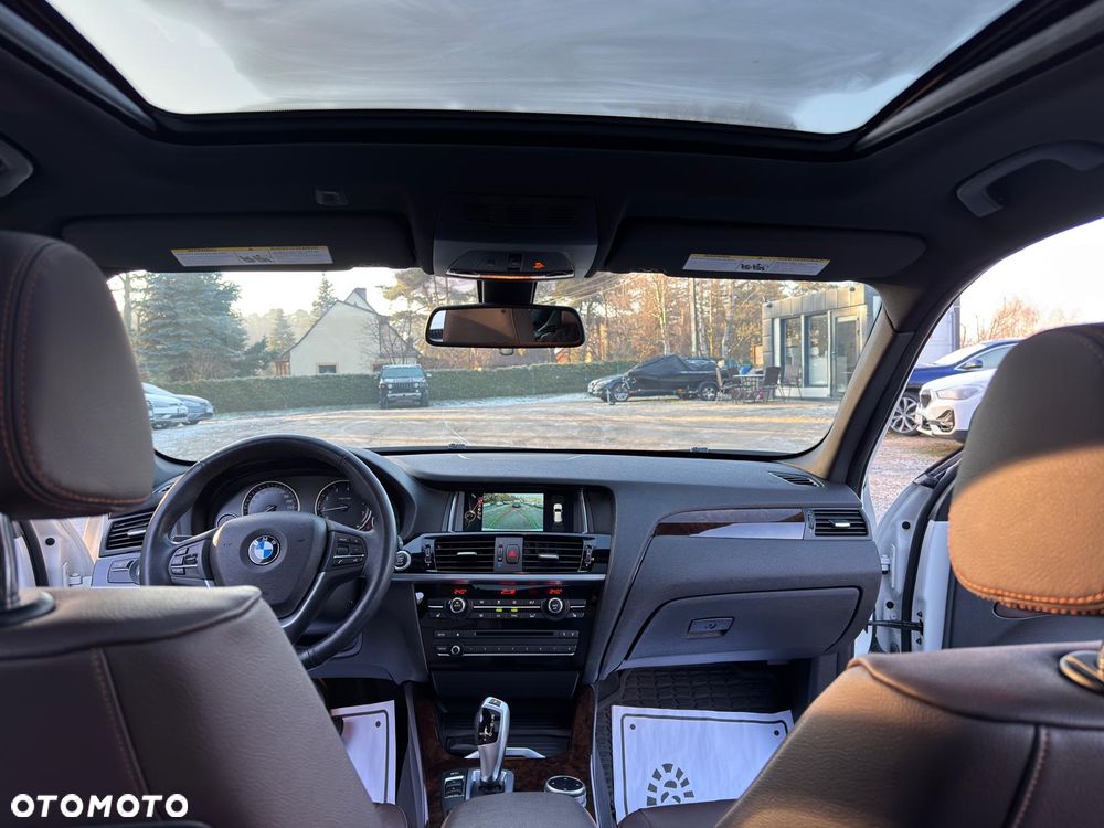 BMW X3 xDrive28i xLine - 33