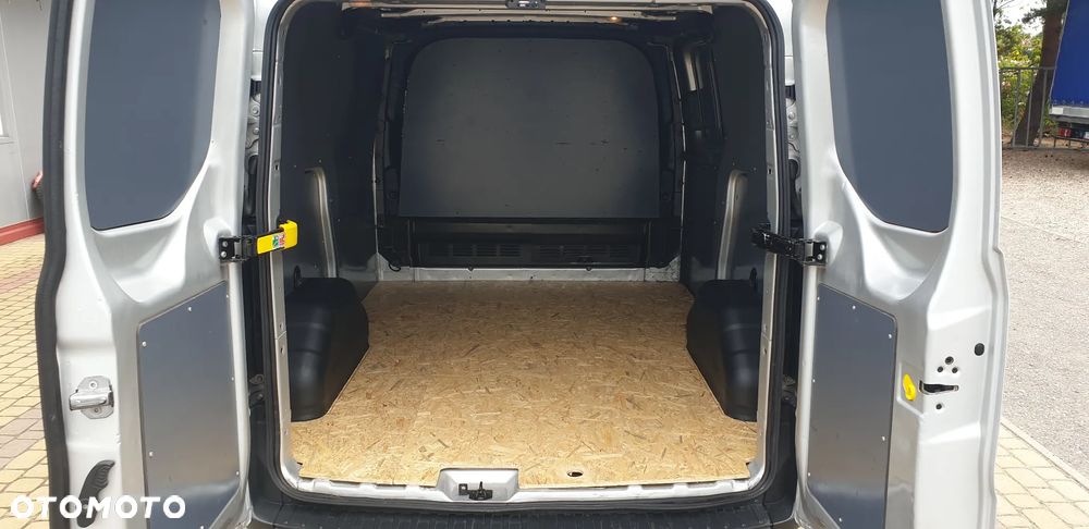 Ford Transit Custom - 9