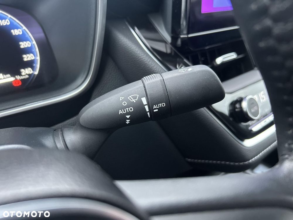 Toyota Corolla - 13