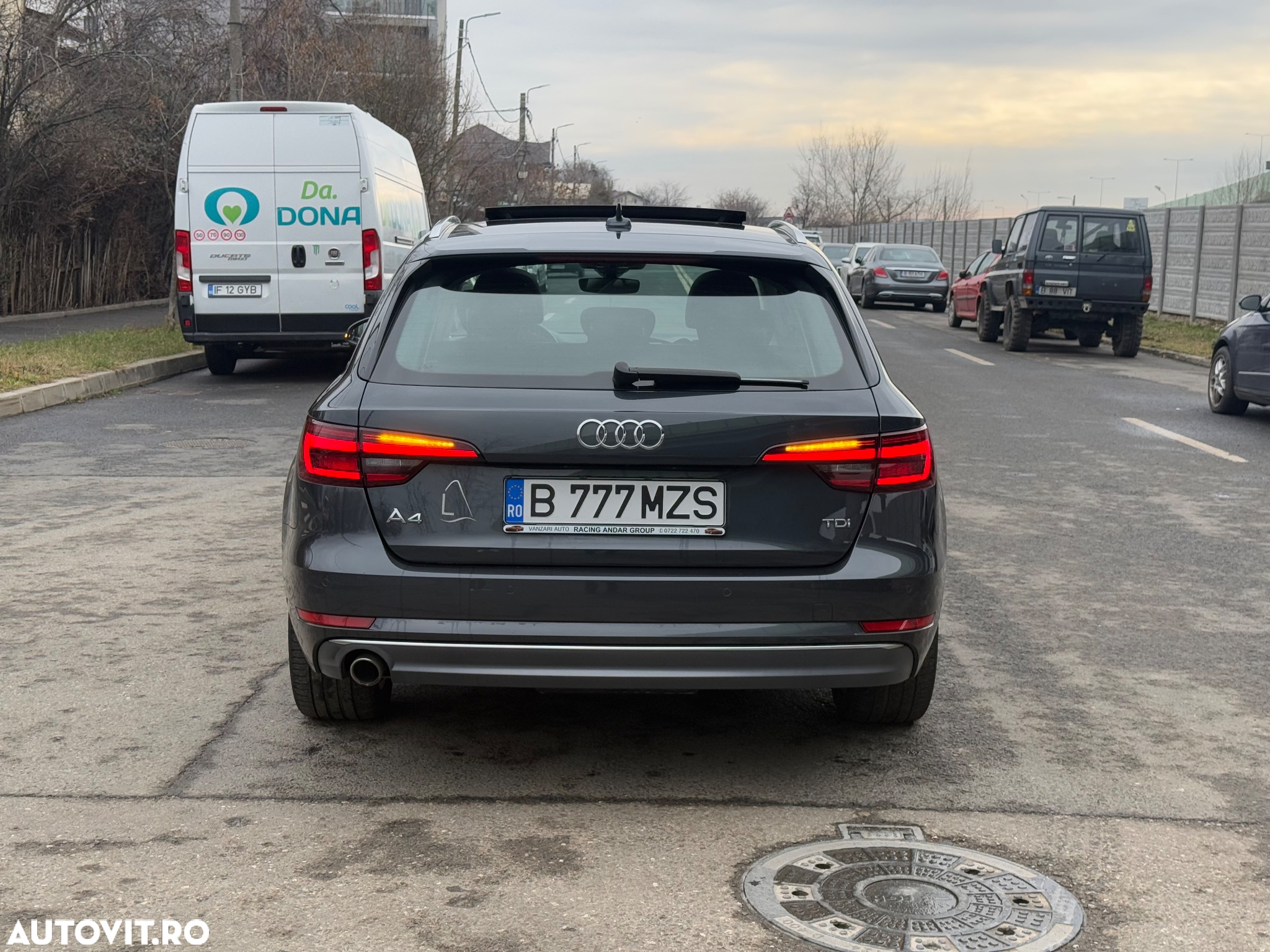 Audi A4 Avant 2.0 TDI ultra S tronic Design - 12