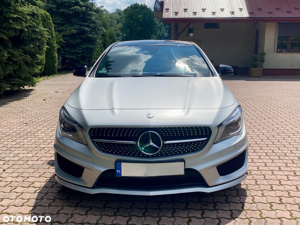 Mercedes-Benz CLA 250 4-Matic AMG Line - 4