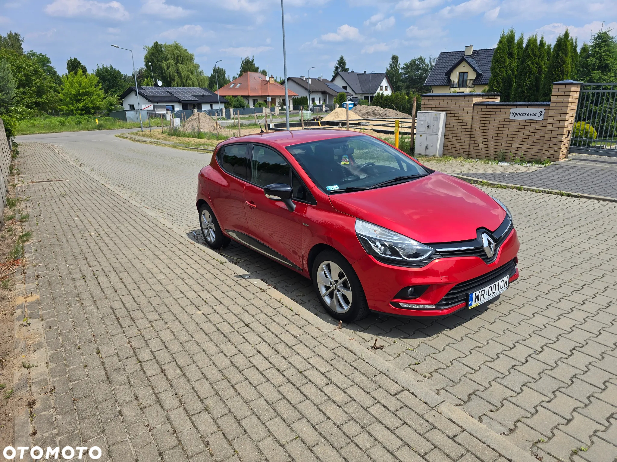 Renault Clio 1.2 16V Limited - 2