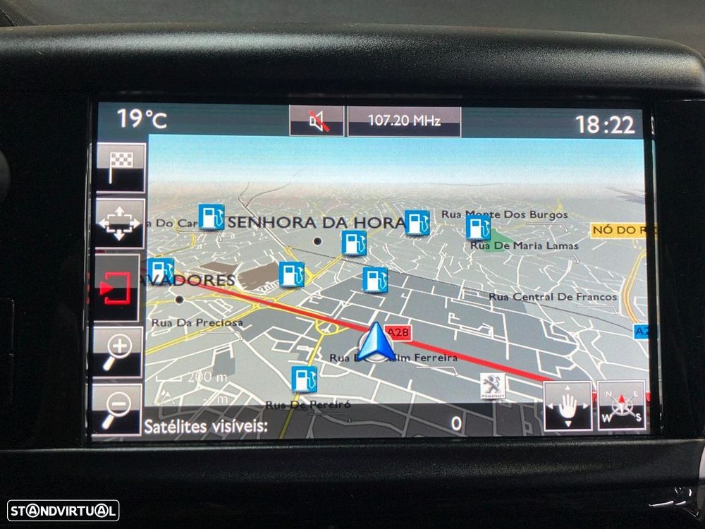 Peugeot 208 1.2 PureTech GT Line - 13