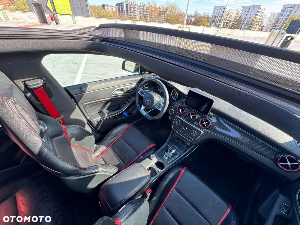 Mercedes-Benz CLA AMG 45 4Matic 7G-DCT - 10