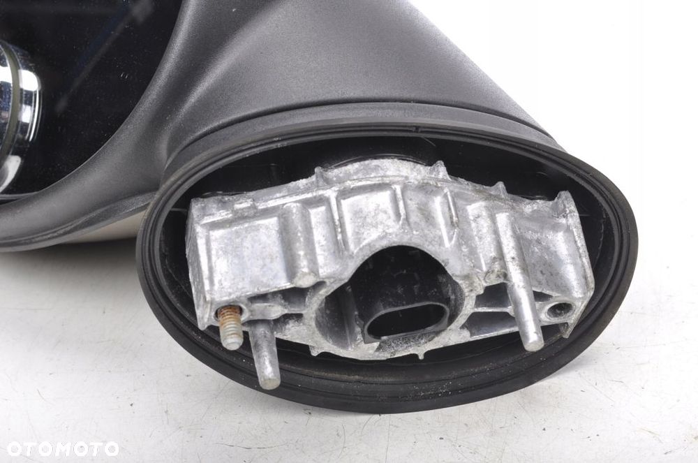 MINI CLUBMAN R55 LIFT LUSTERKO LEWE 5 PIN - 8
