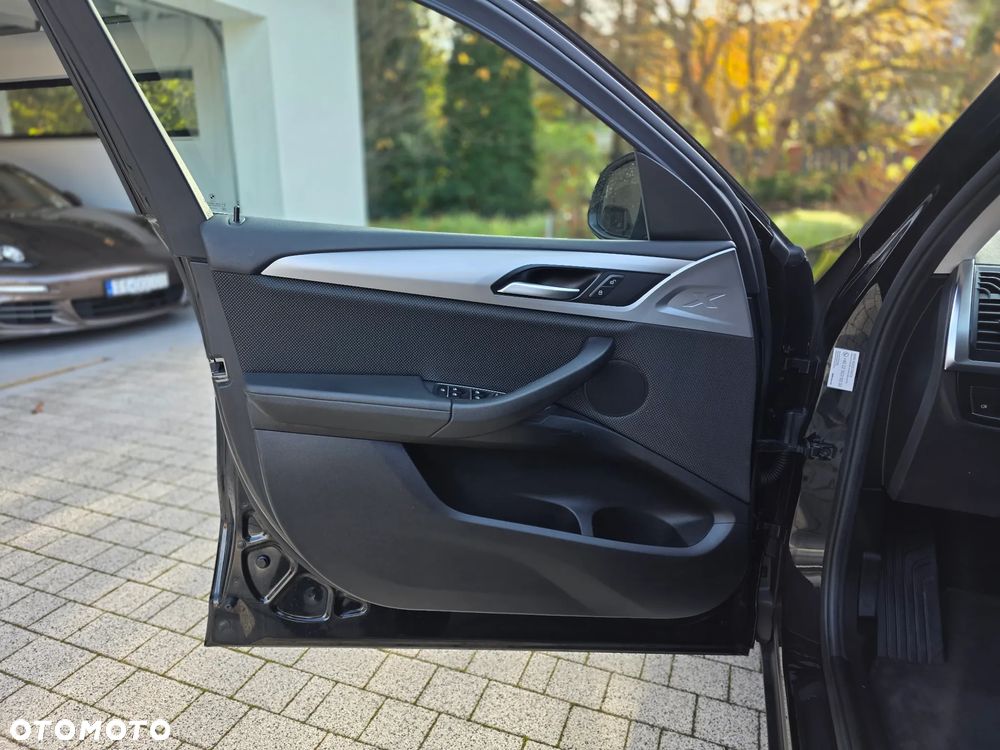 BMW X4 xDrive20d Business Edition sport - 23