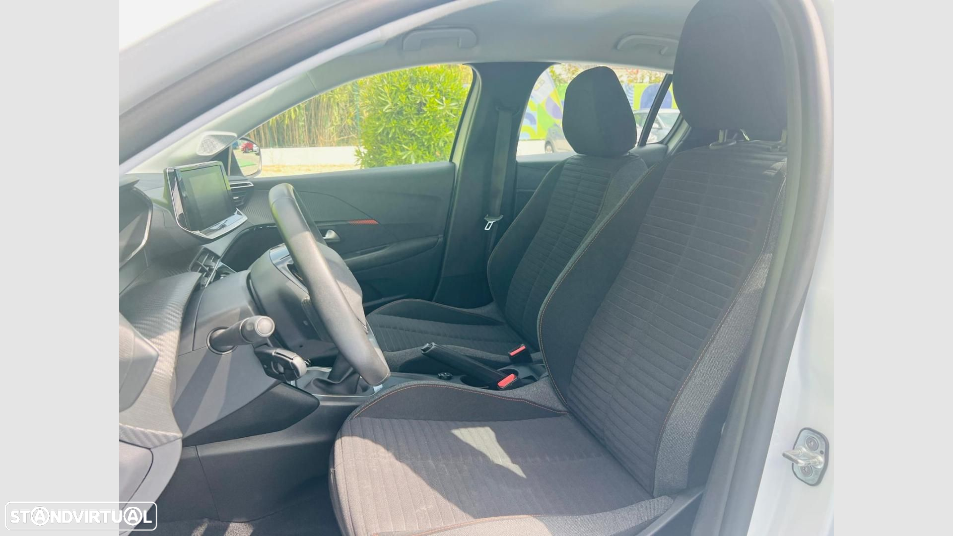 Peugeot 208 1.2 PureTech Active Pack - 10