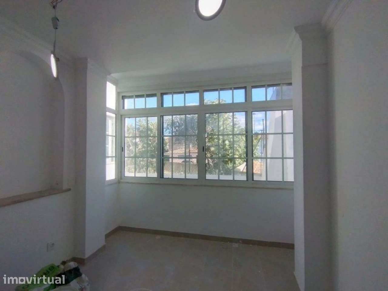 Moradia T4 remodelada na Parede, Cascais - Grande imagem: 5/27