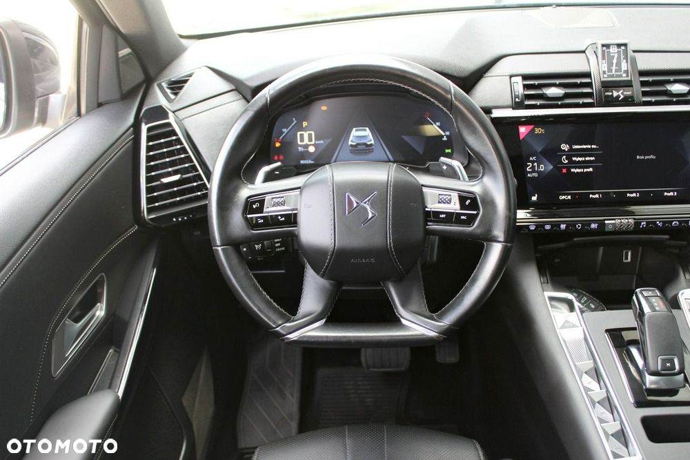 DS Automobiles DS 7 Crossback - 17
