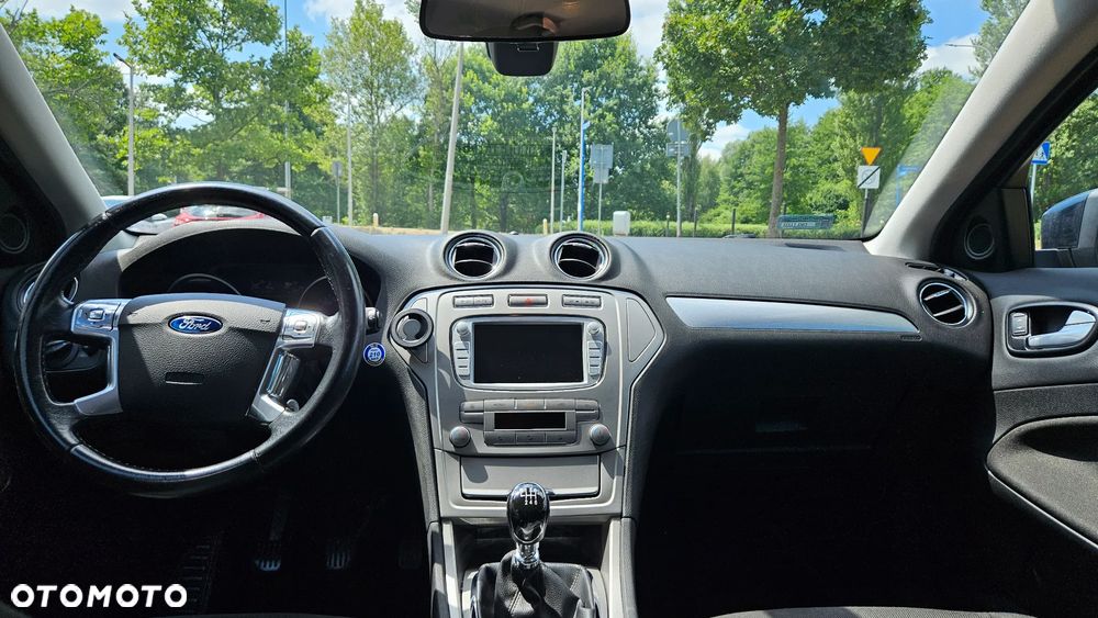 Ford Mondeo 2.0 TDCi Ghia - 6