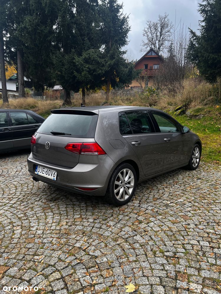 Volkswagen Golf - 4