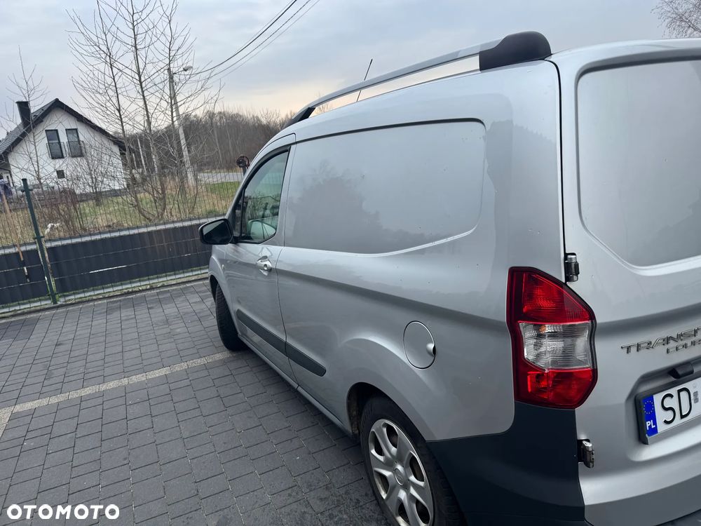 Ford TRANSIT COURIER - 4