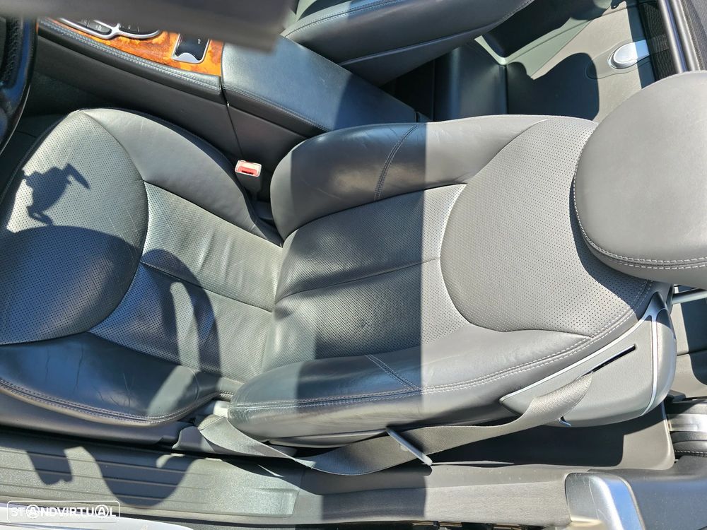 Mercedes-Benz SL 500 Standard - 17