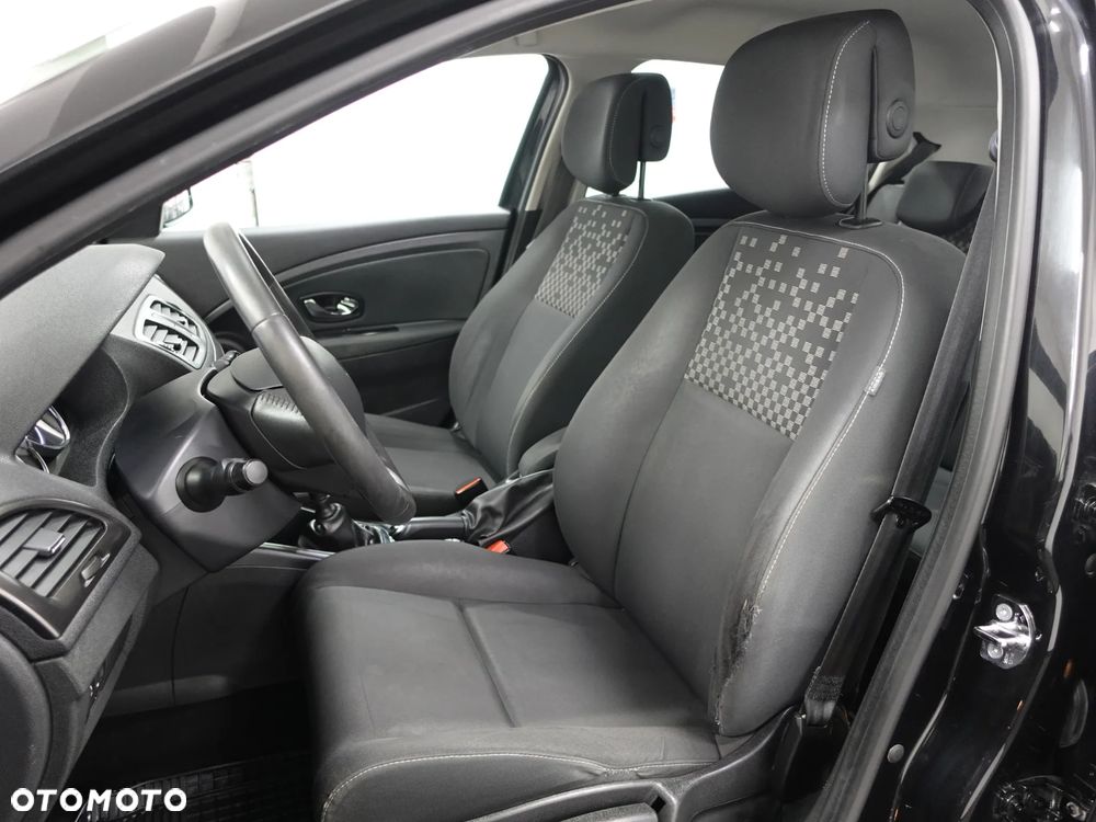 Renault Megane dCi 110 FAP LIMITED - 22