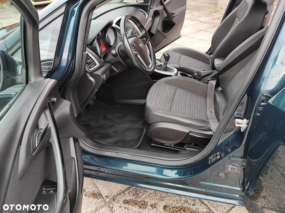 Opel Astra 1.4 Turbo Selection - 16