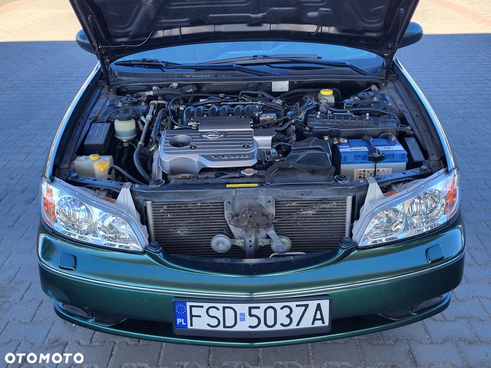 Nissan Maxima 2.0 Elegance - 37