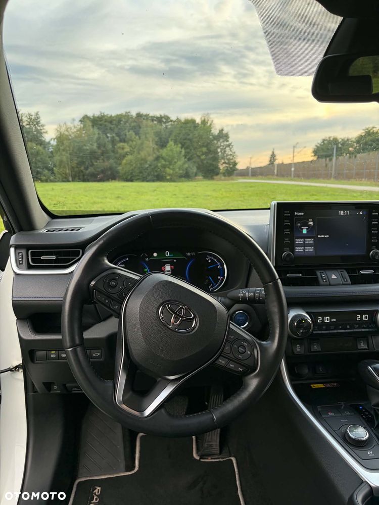 Toyota RAV4 - 14