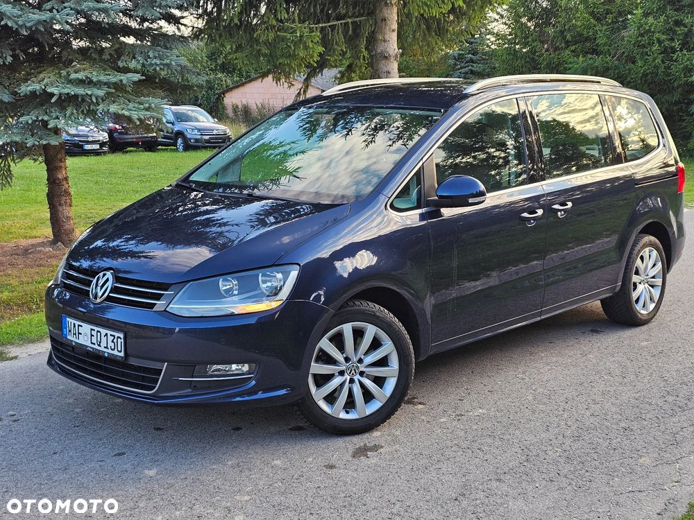 Volkswagen Sharan 2.0 TDI Trendline DSG - 25