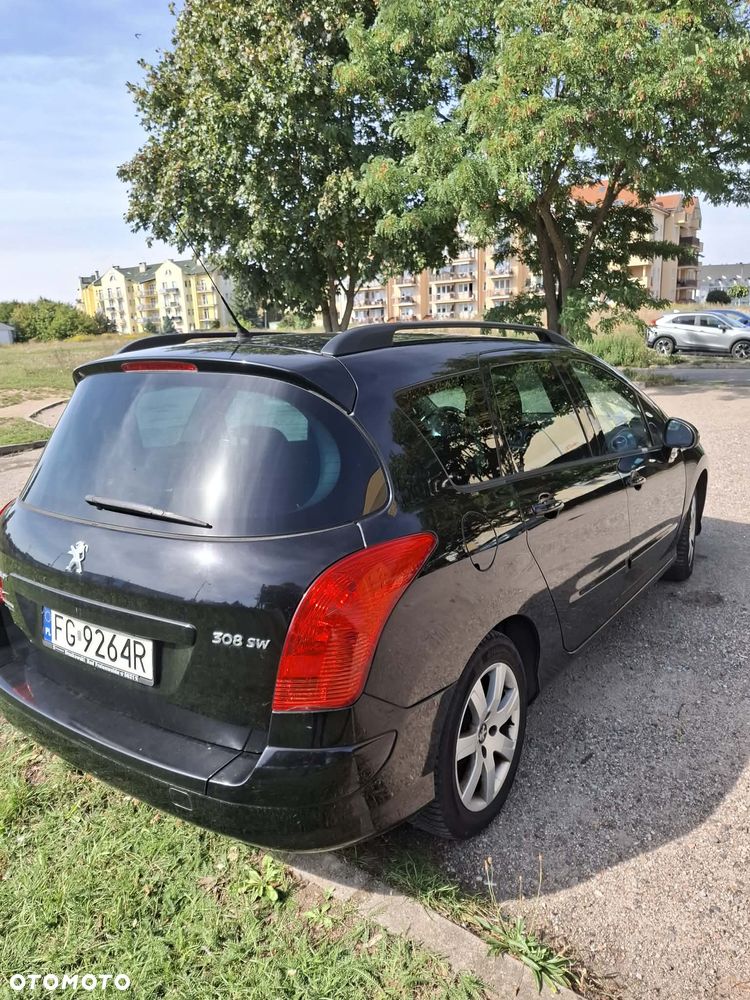 Peugeot 308 - 6