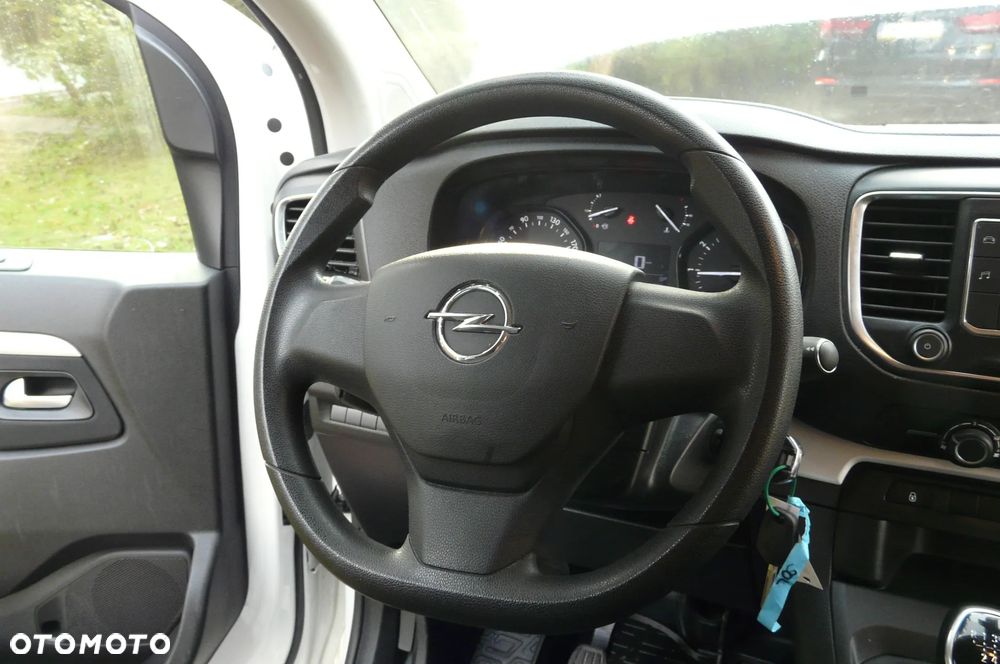 Opel Vivaro BRYGADÓWKA - 31