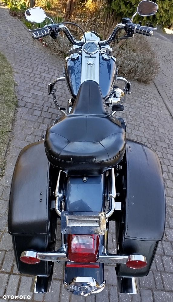 Harley-Davidson Touring Road King - 13