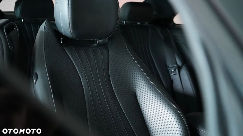 Mercedes-Benz Klasa E 450 4Matic 9G-TRONIC Night Edition - 27