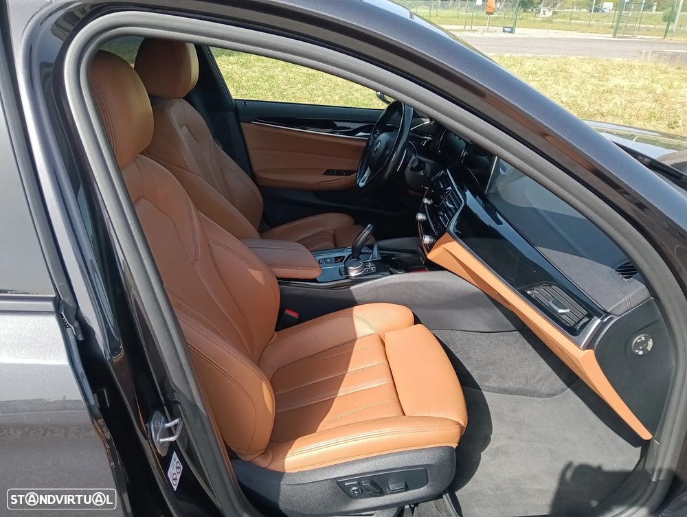 BMW 530 d Line Sport Auto - 14