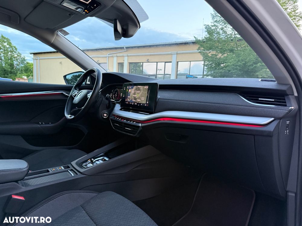 Skoda Octavia 2.0 TDI DSG Edition - 8