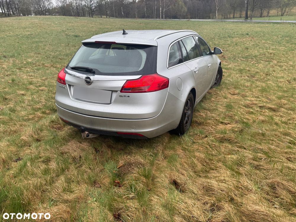 Opel Insignia 2.0 CDTI 4x4 Sport - 4