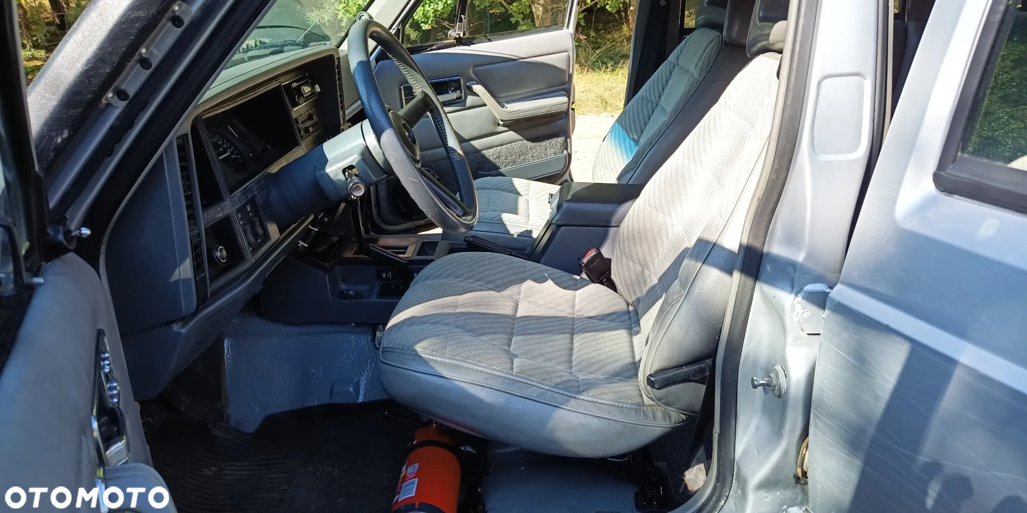 Jeep Cherokee 4.0 - 12